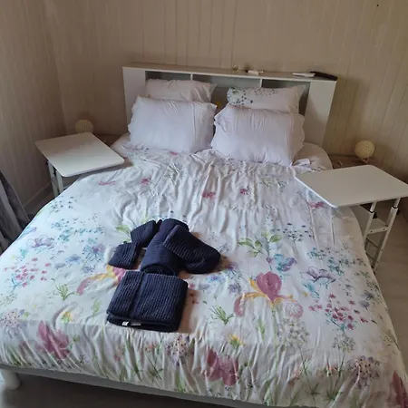 住宿加早餐酒店 Au Petit Bonheur Hautefage-la-Tour