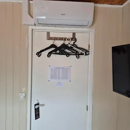 Au Petit Bonheur Hautefage-la-Tour