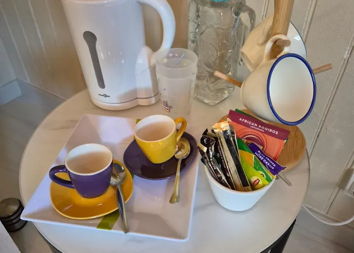 Au Petit Bonheur Nocleg ze śniadaniem Hautefage-la-Tour