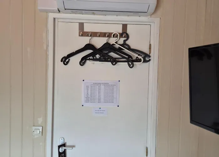 Au Petit Bonheur Hautefage-la-Tour